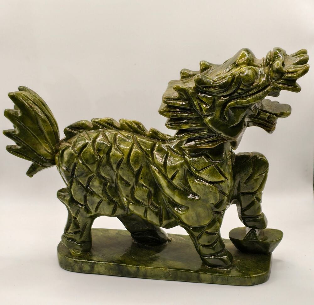 4LB 3.3oz Jade Pixiu Dragon Carving